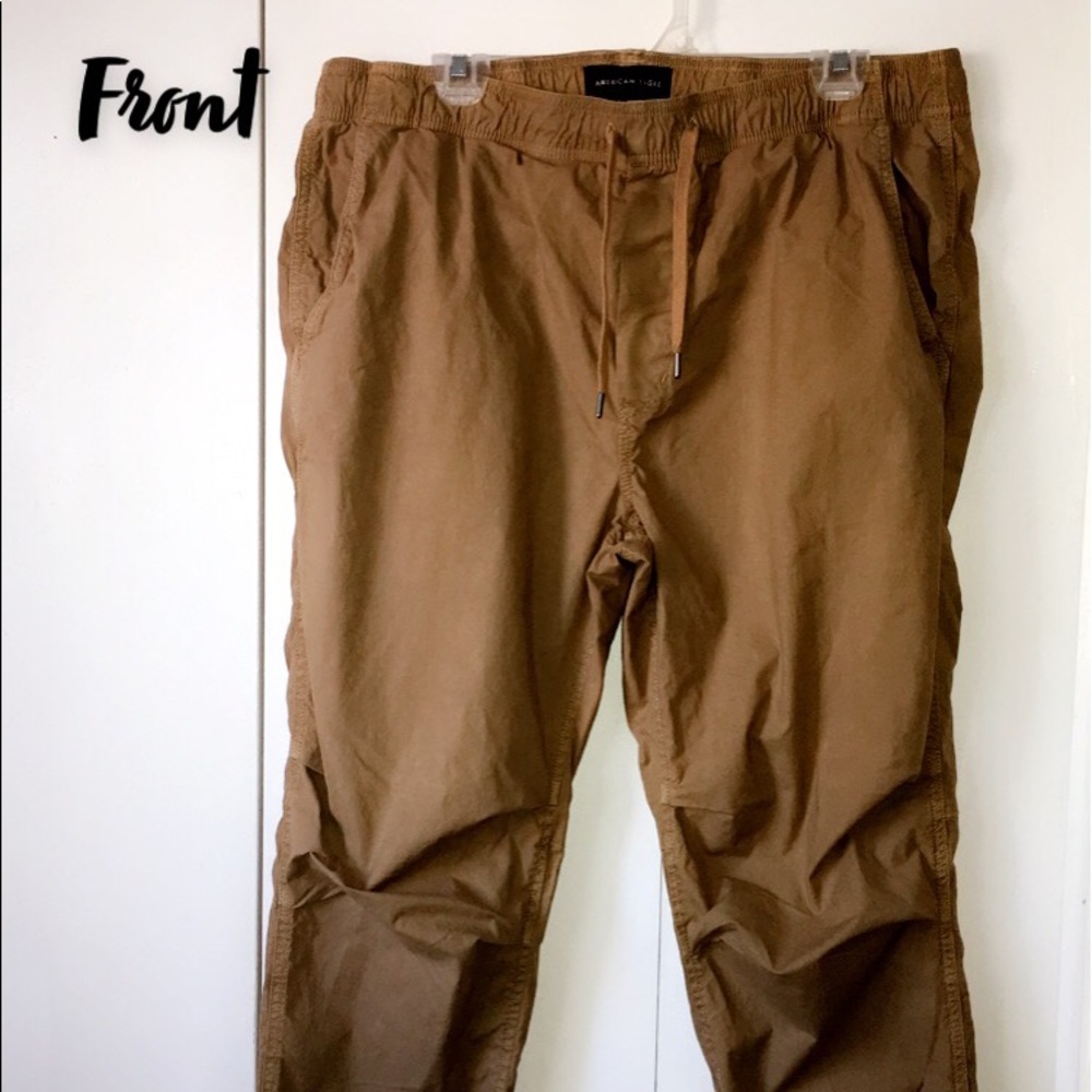 American Eagle joggers